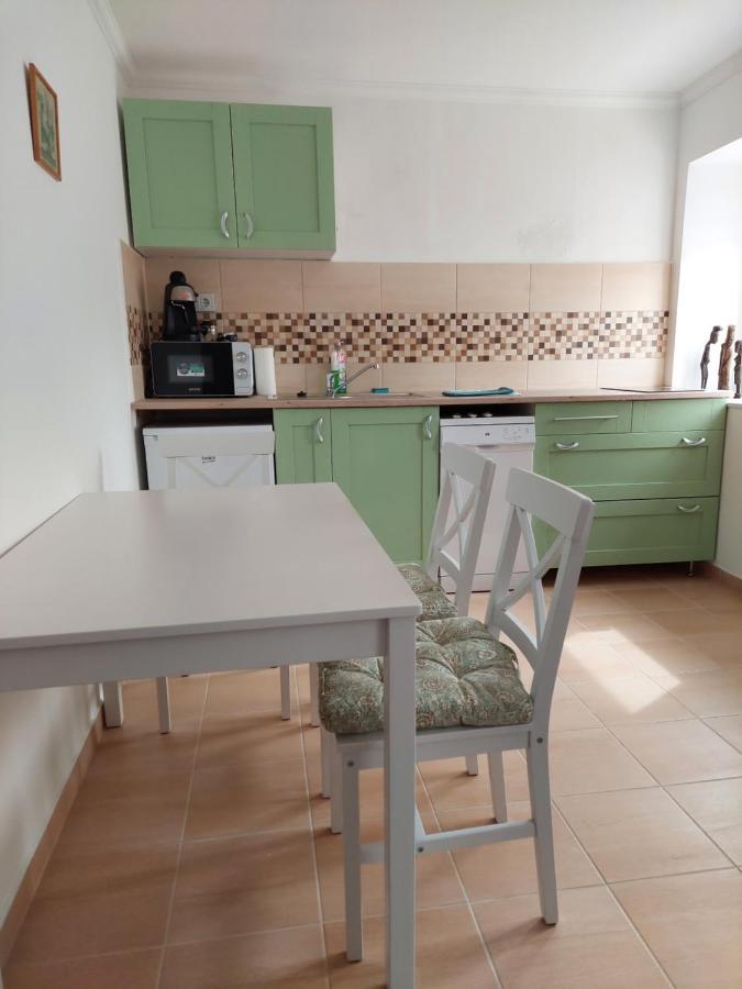 Szent Bernat Vendeghaz Apartment Veszprém Exterior foto